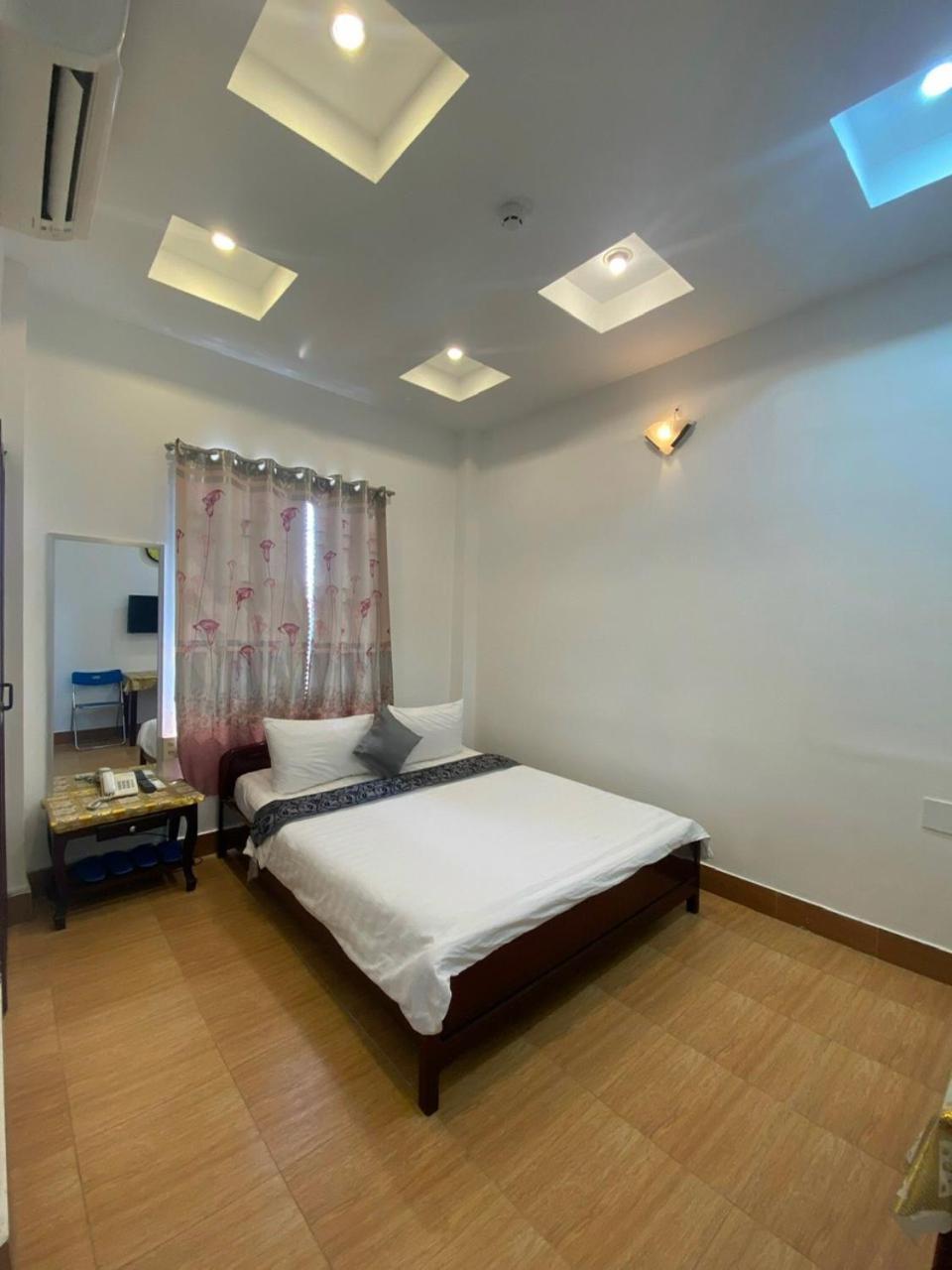 Du Hung 1 Hotel Hà Tiên Exterior photo